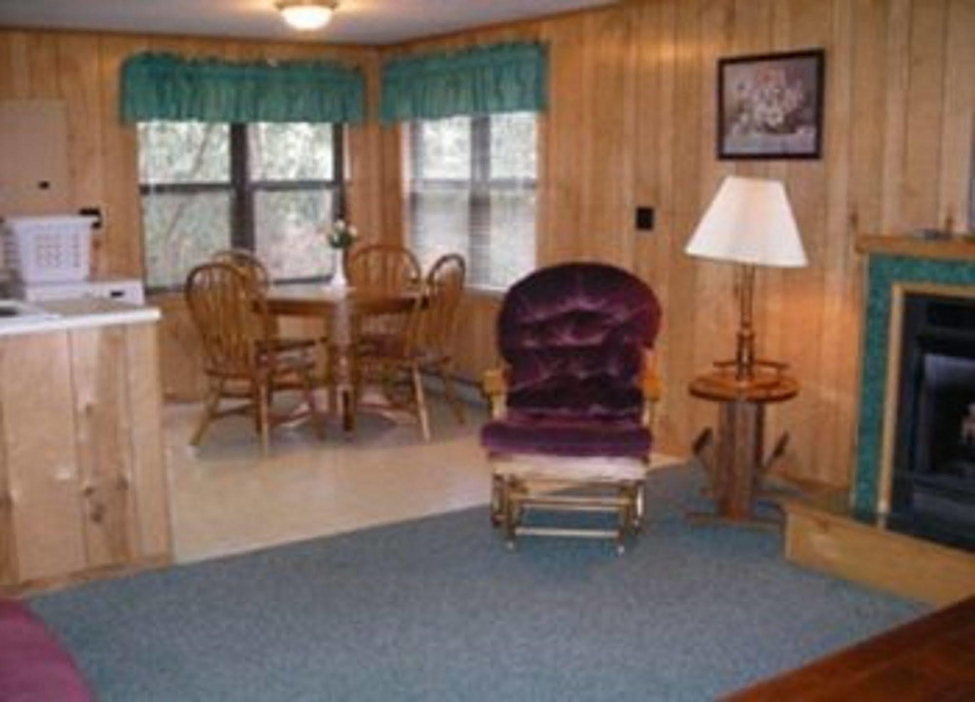 Cabins At Twinbrook Resort マギー・バレー エクステリア 写真